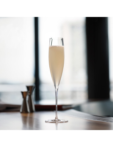 Elegant en strak champagnegles - Mondgeblazen